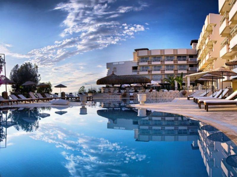 Hotel Carina Кушадасы Экстерьер фото