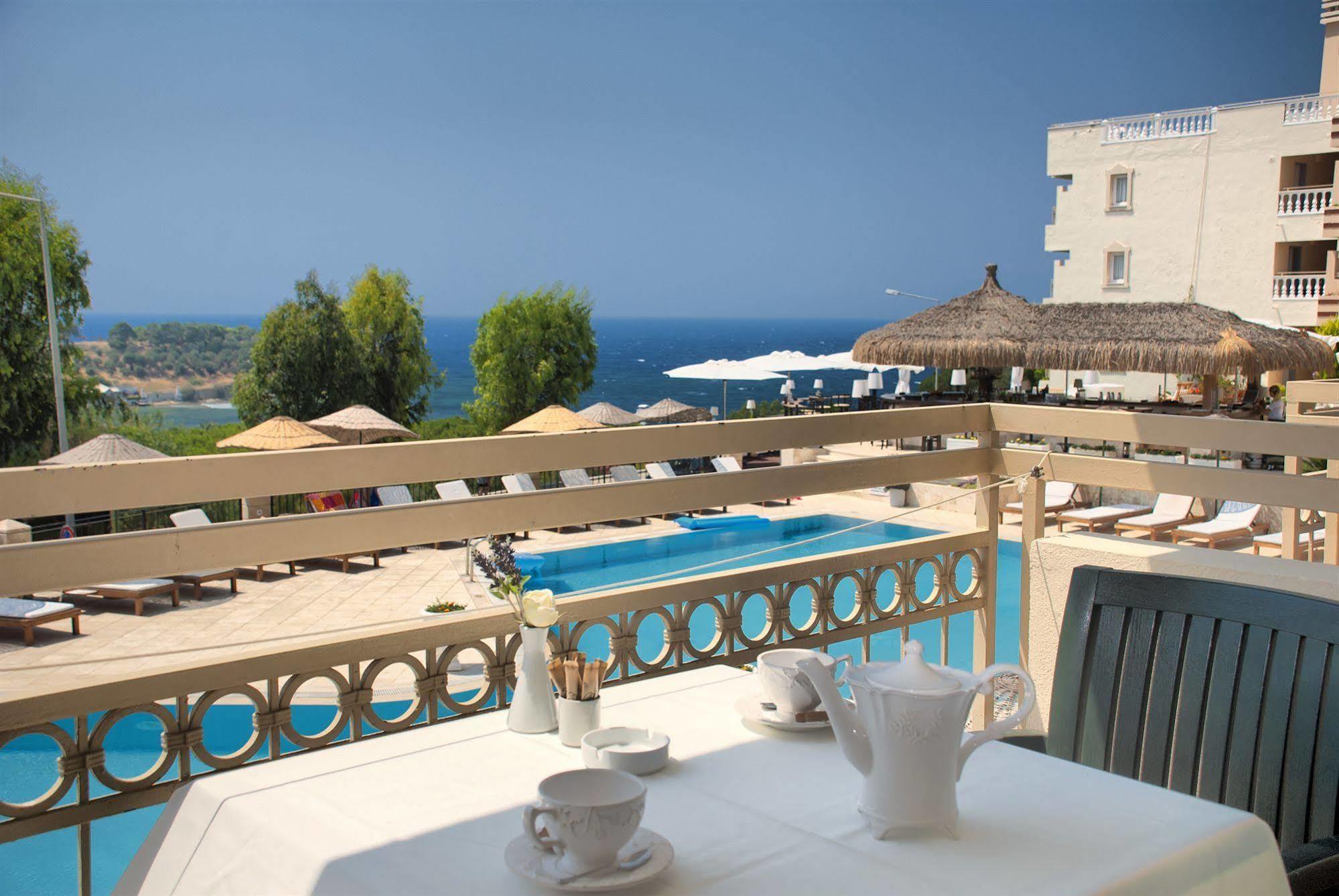 Hotel Carina Кушадасы Экстерьер фото